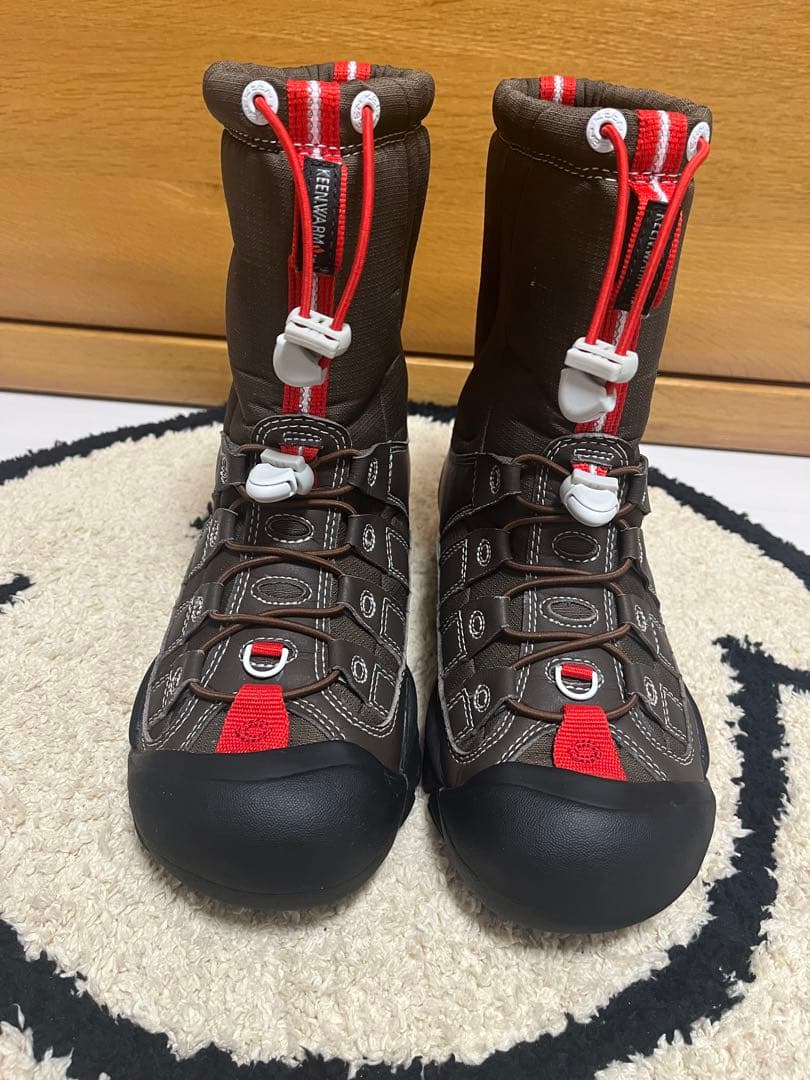 KEEN ウインターポート Ⅱ 24.5