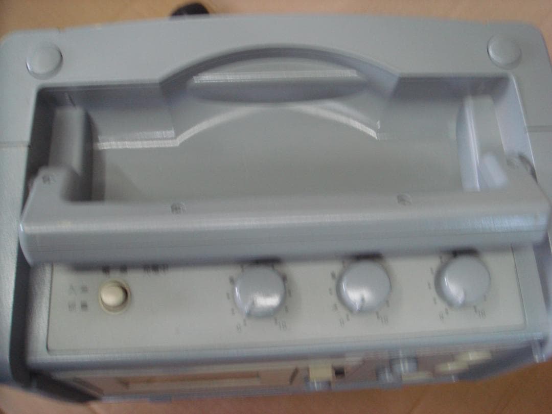 またまた大幅お値下げ！　ワイヤレスアンㇷ゚　カセット付　マイク1本付