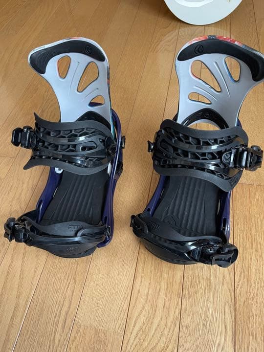 プロボーダー　宮崎郁美　FLUX　Ｍサイズ　ビンディング　burton