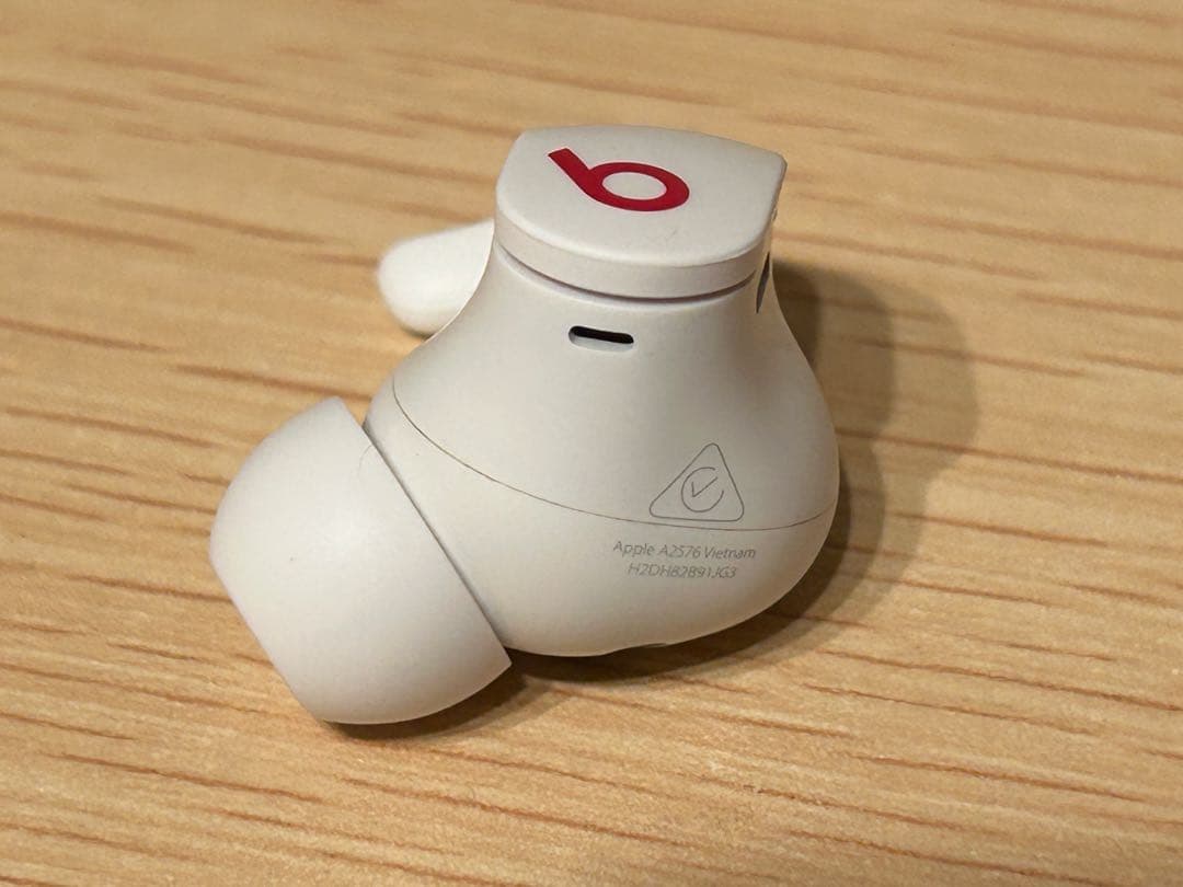 ワイヤレスイヤホン Beats Fit Pro ホワイト MK2G3PA/A