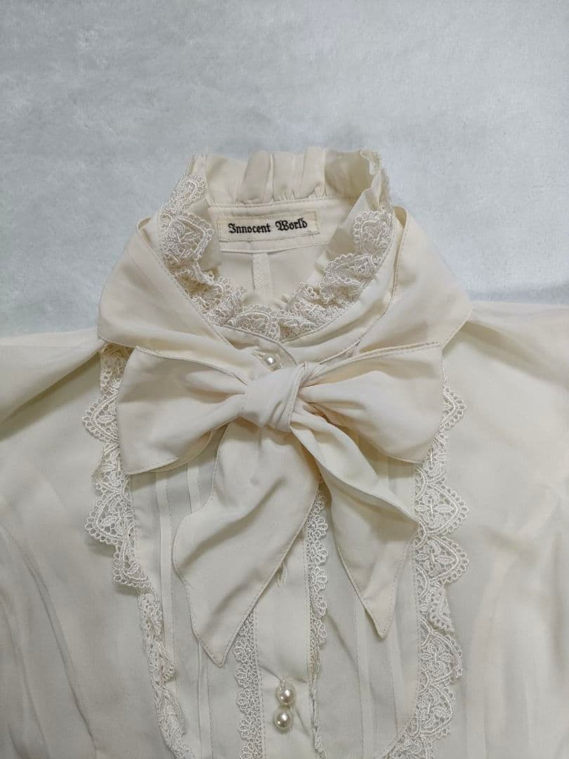 Innocent World リボン付きブラウス 長袖 アイボリー