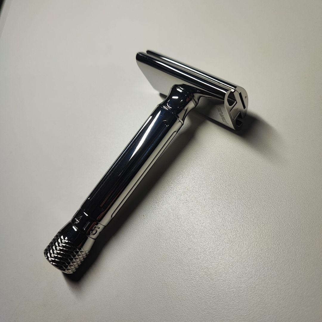 YAQI avanti　316ステンレス　アジャスタブル　両刃カミソリ