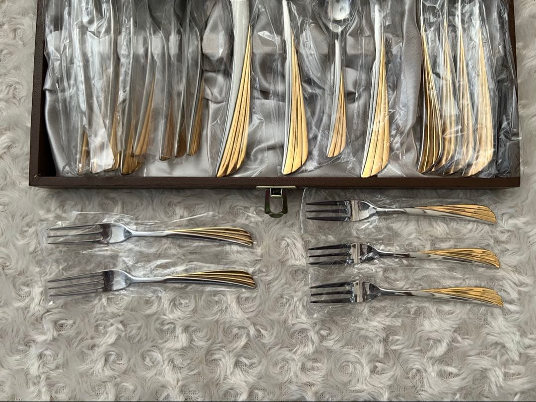 【ベンチタイム】ノリタケカトラリーセット　ゴールドウイング　ディナーセット