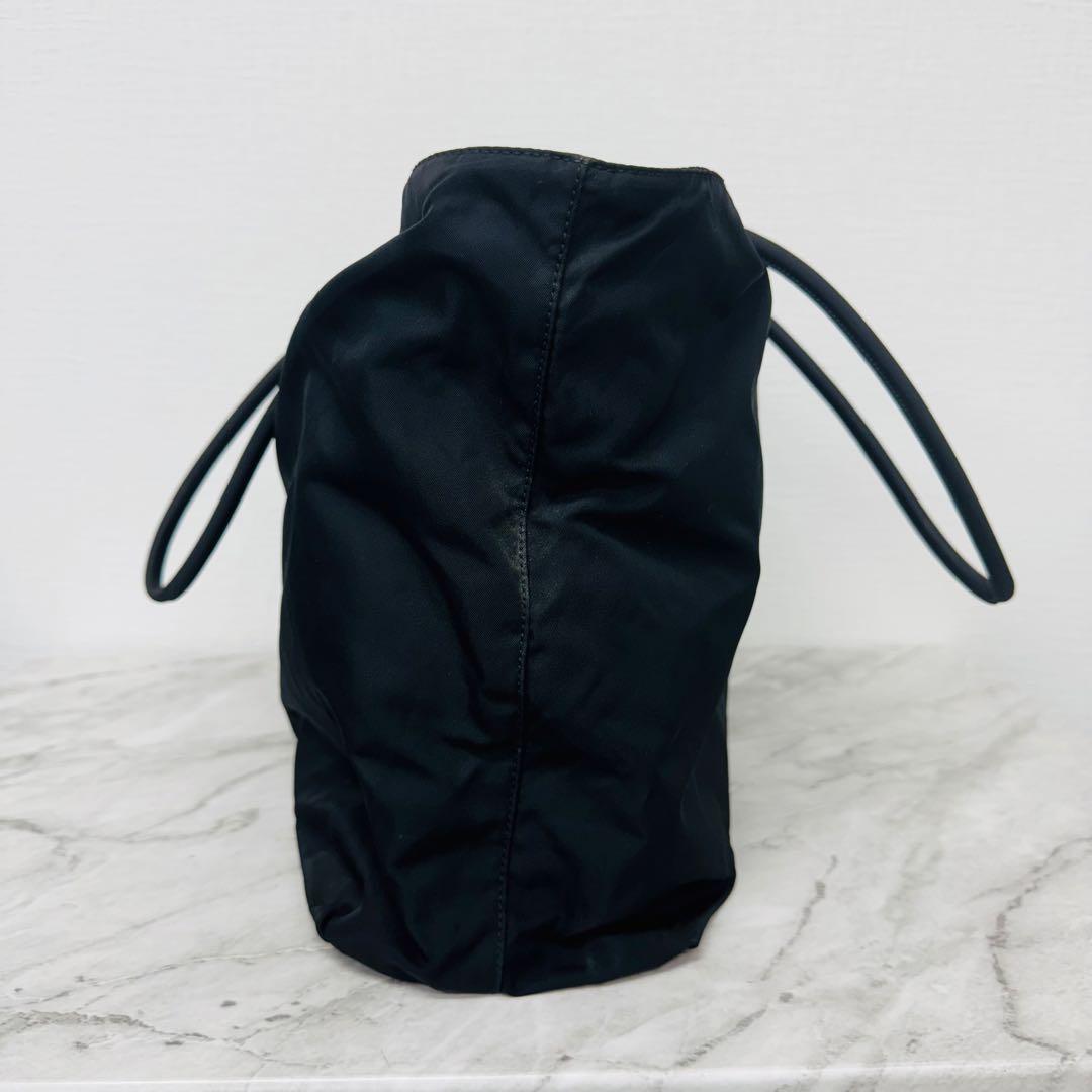 ✨PRADA✨プラダ✨ナイロン✨ロゴ✨ブラック✨トートバッグ✨