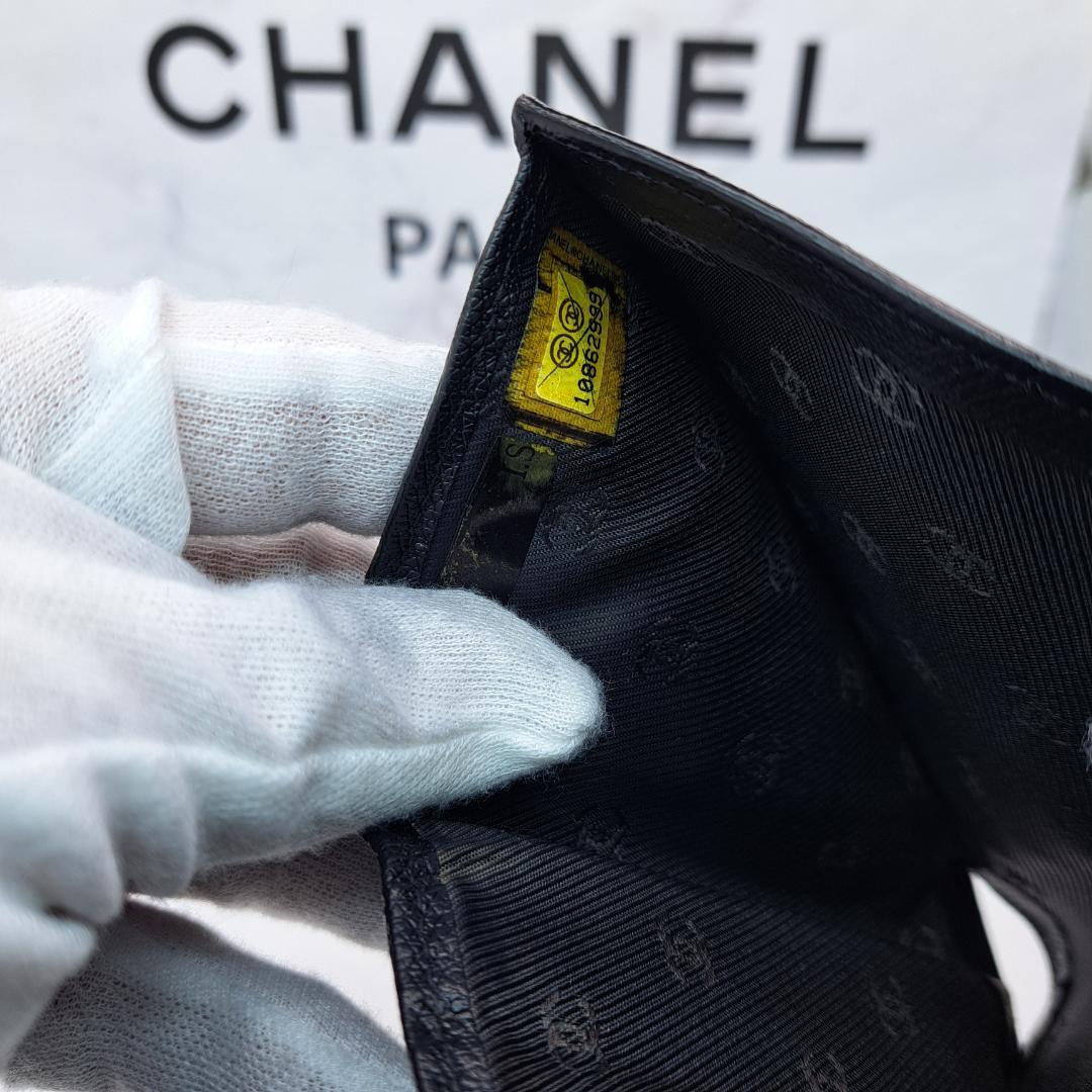 CHANEL　ココボタン　ブラック　三つ折り財布　財布