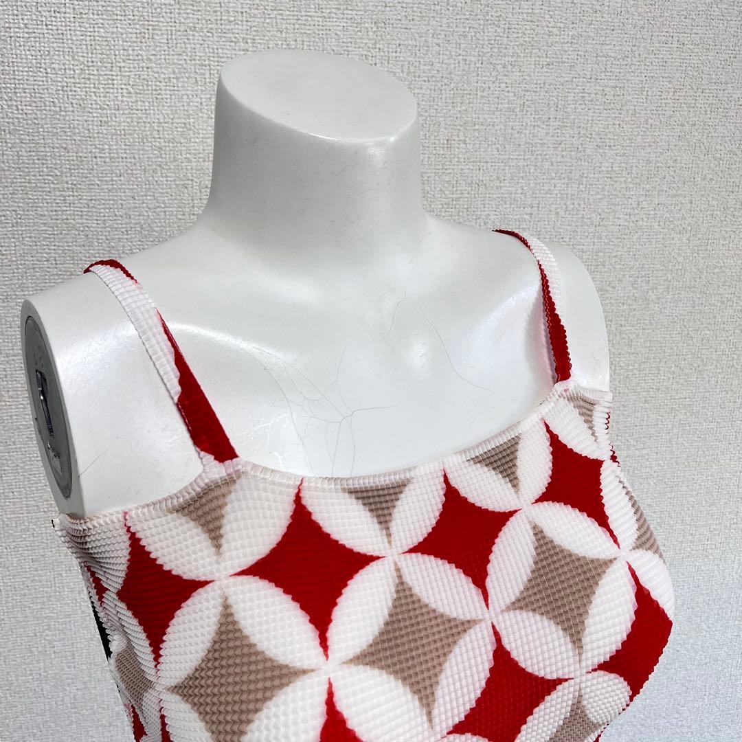 極美品　プリーツプリーズ　イッセイミヤケ　総柄　キャミソール