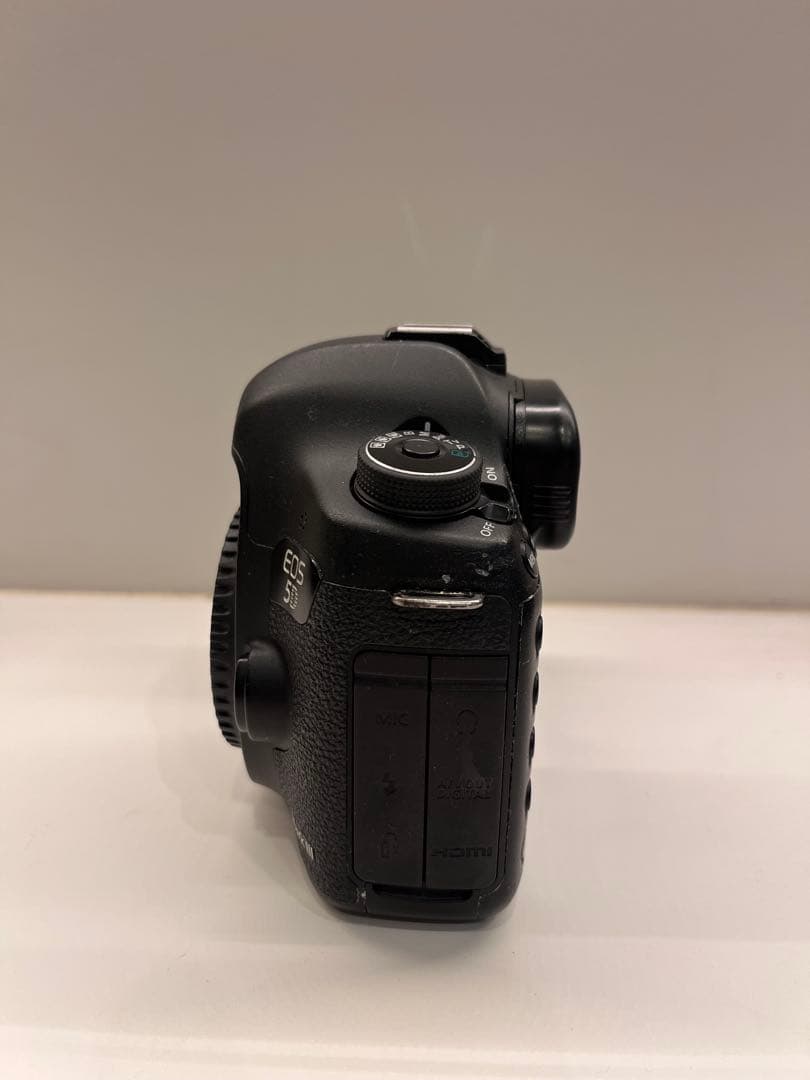 Canon EOS 5D Mark III 本体