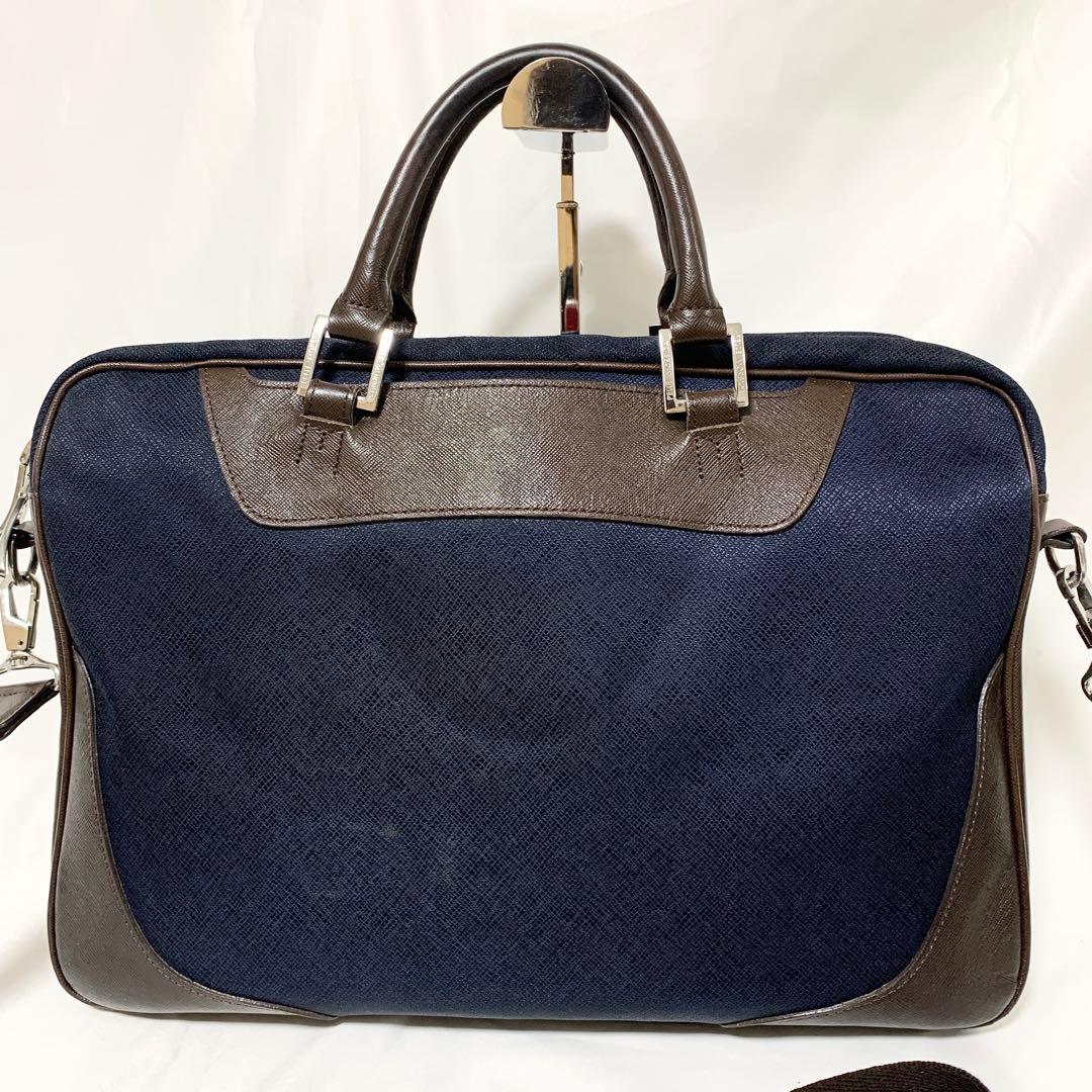 【A4収納可能】ペッレモルビダ　キャピターノ　ビジネスバッグ　ブリーフケース