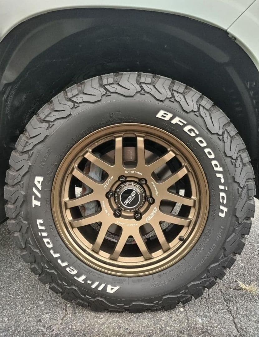 【なおちゃんさん専用】レイズセンターキャップ BK-Chrome 4個セット