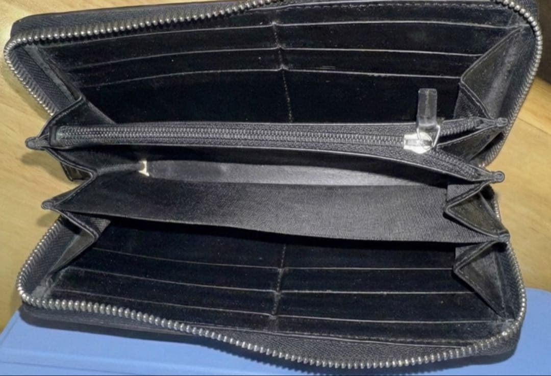 GUCCI メンズ財布 GGエンブレム