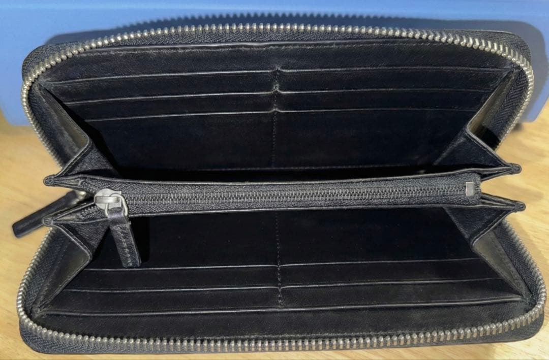 GUCCI メンズ財布 GGエンブレム