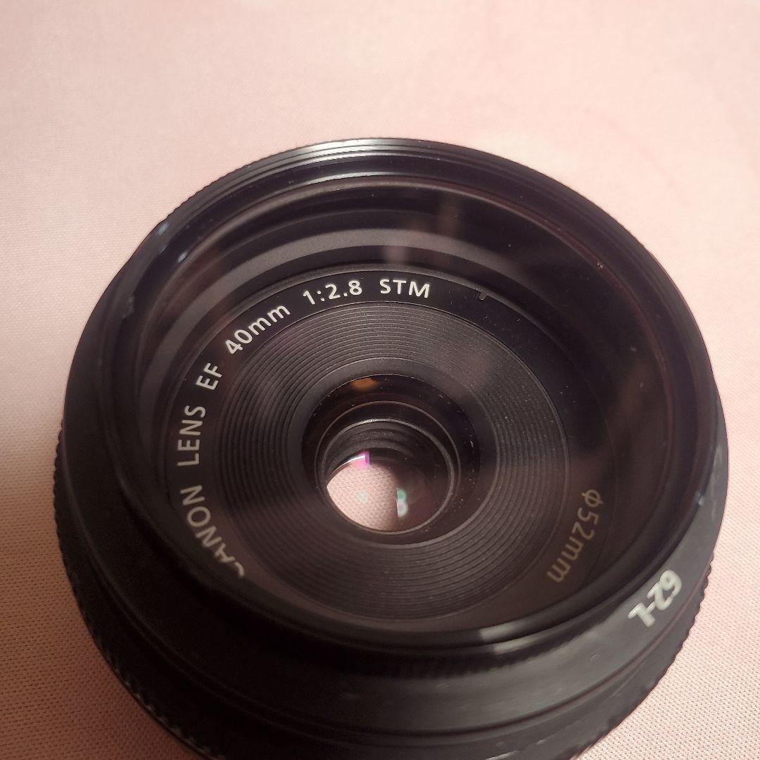 Canon EF 40mm F2.8 STM フード付き