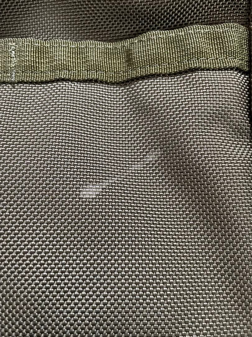 アメリカ製 BRIEFING デイトリッパー 廃盤カラー オリーブ