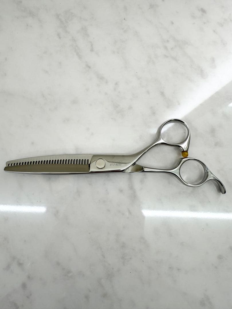 ウネ　セニングシザー 30%、20%、10%