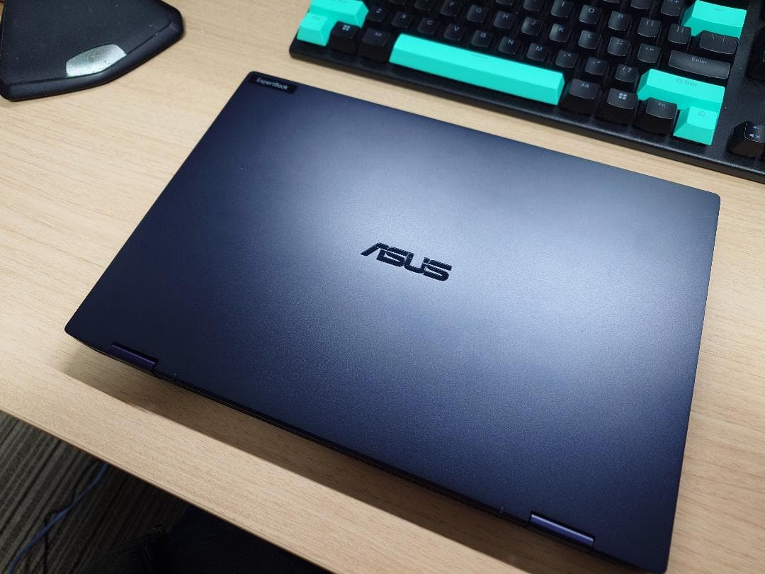 ASUS ExpertBook i7/32GB/512GB 2in1 有機EL