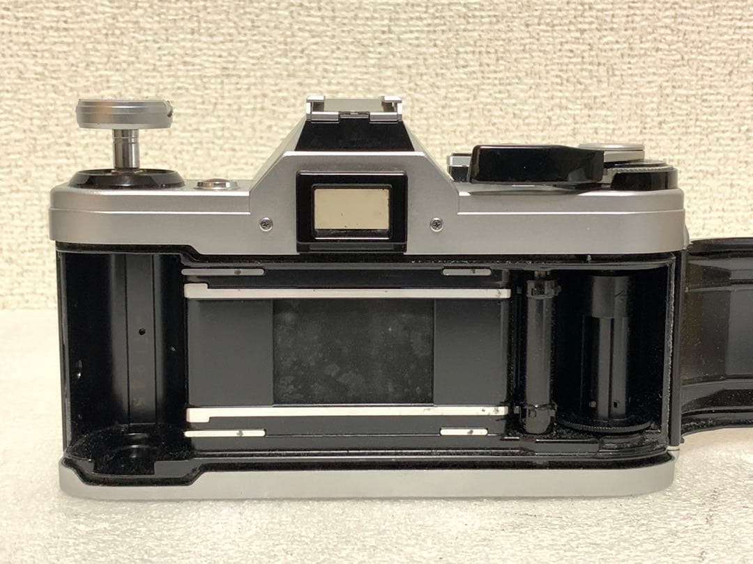 フィルムカメラ Canon AE-1 FD 50mm 1:1.8