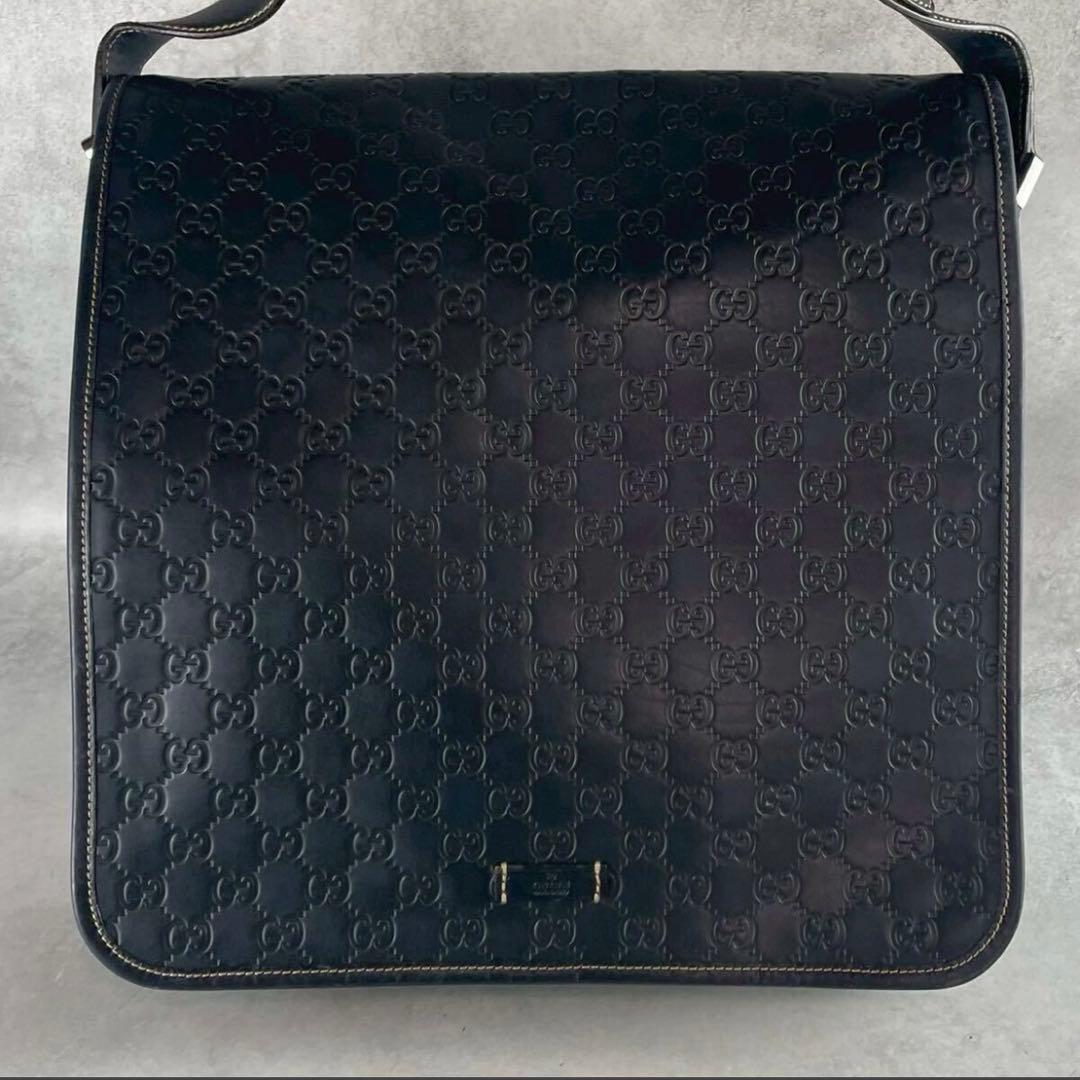 【極美品】グッチ ショルダーバッグ メッセンジャー シマ レザー ネイビー 紺色