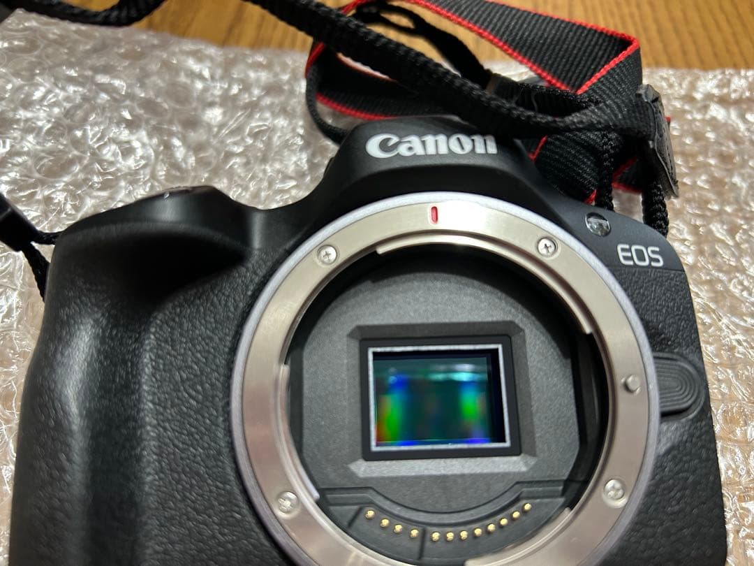 Canon EOS R100 ミラーレスカメラ 本体とレンズセット
