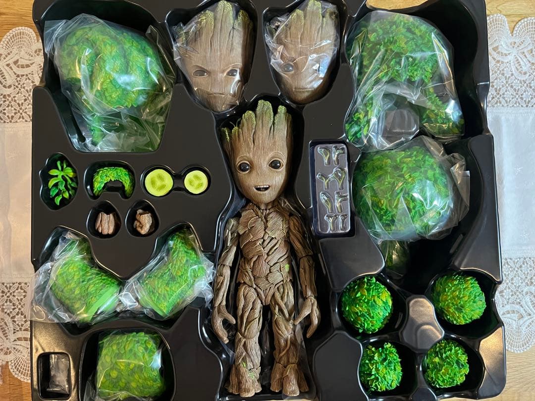 ホットトイズ　アイ・アム・グルート　hottoys groot グルート