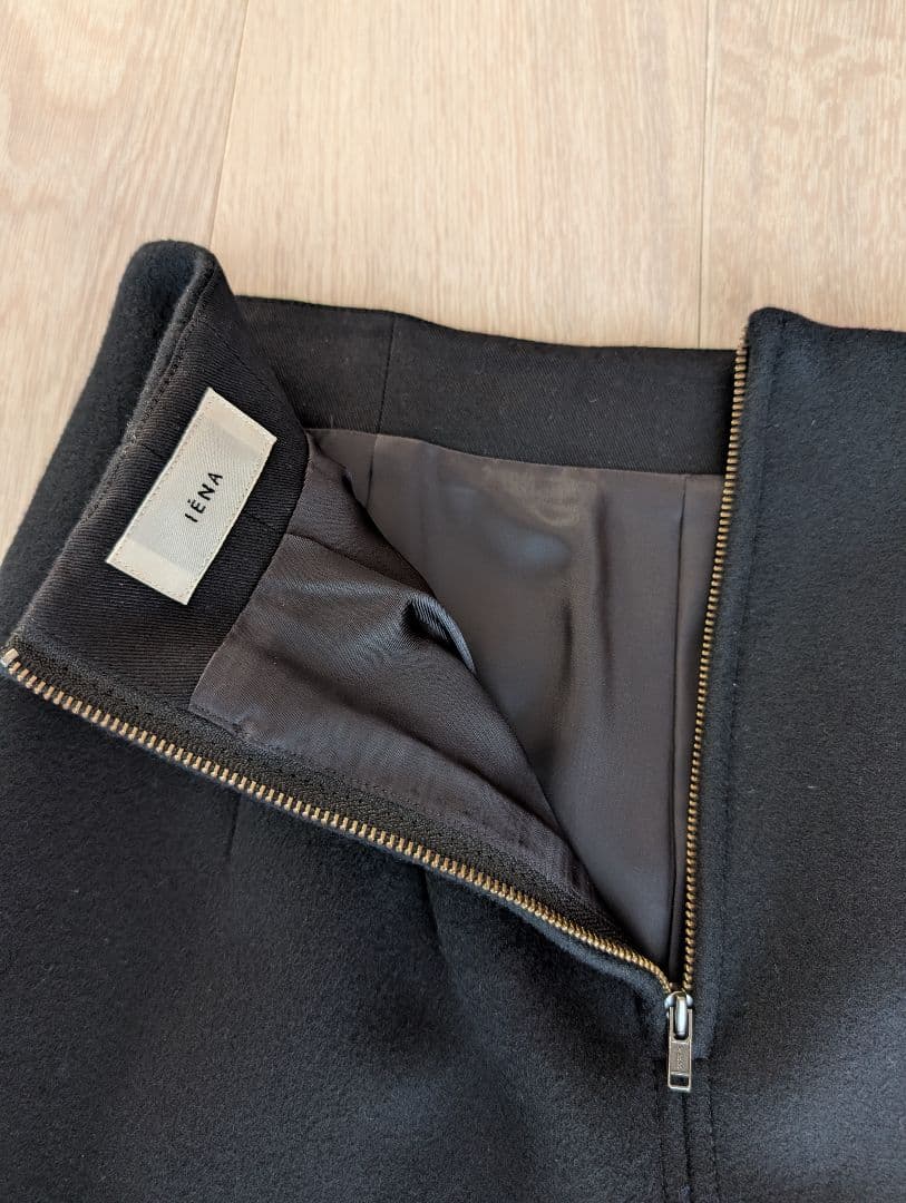 美品【IENA】厚手 ナロースカート ブラック