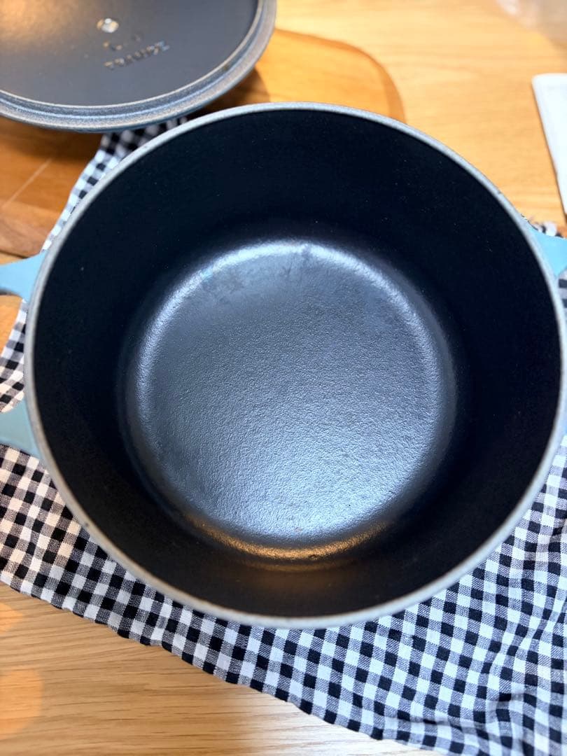 【美品】LE CREUSET　ココット ロンド カリビアンブルー　18cm