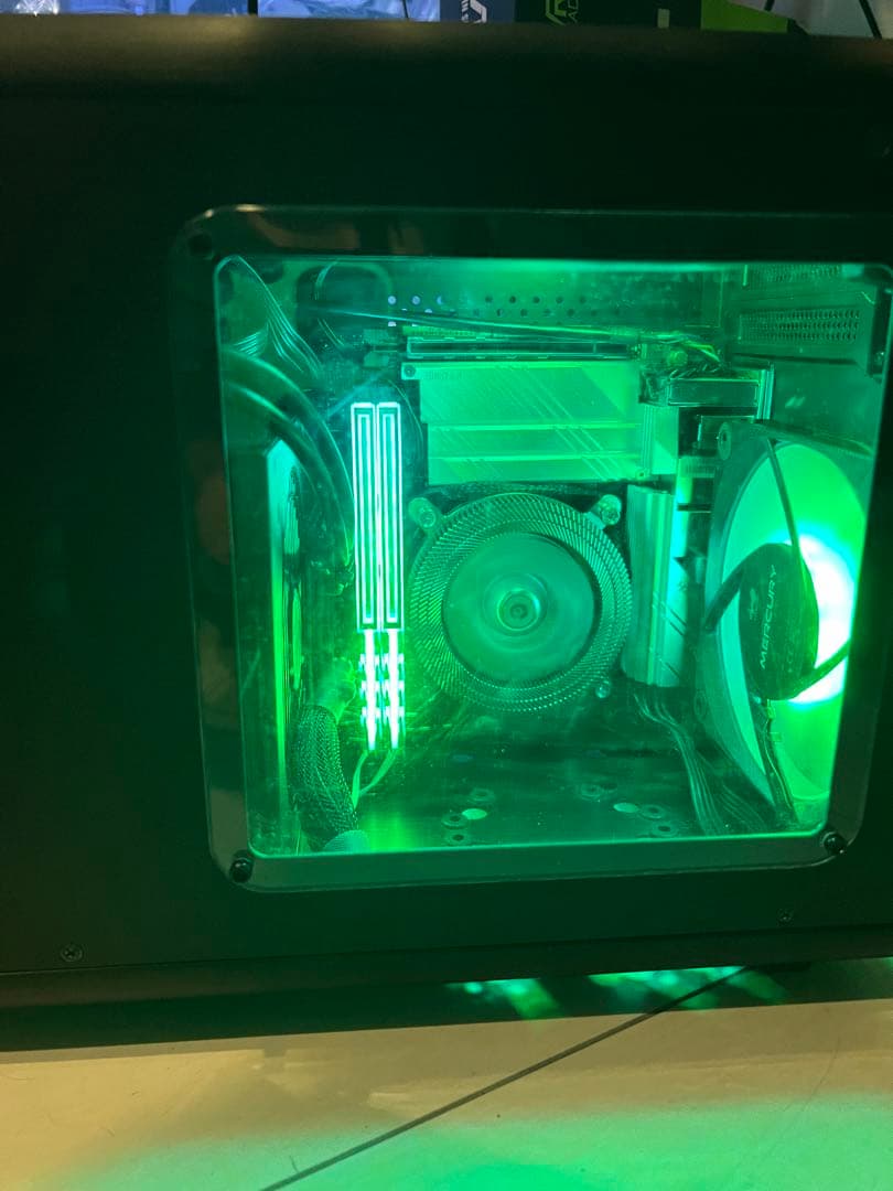 コンパクトpc i5-10500 メモリ16GB m.2nvmessd