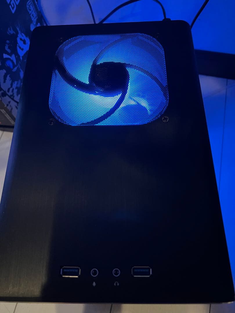 コンパクトpc i5-10500 メモリ16GB m.2nvmessd