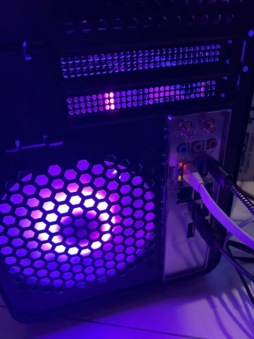 コンパクトpc i5-10500 メモリ16GB m.2nvmessd