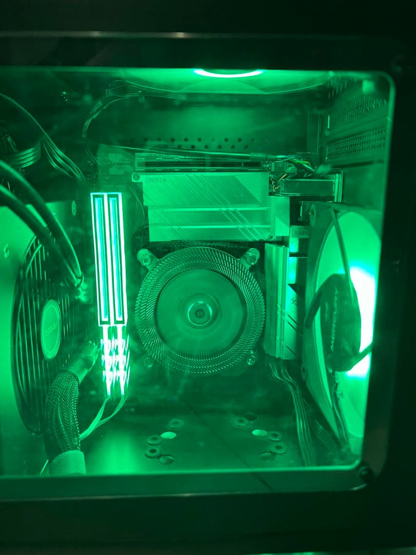 コンパクトpc i5-10500 メモリ16GB m.2nvmessd