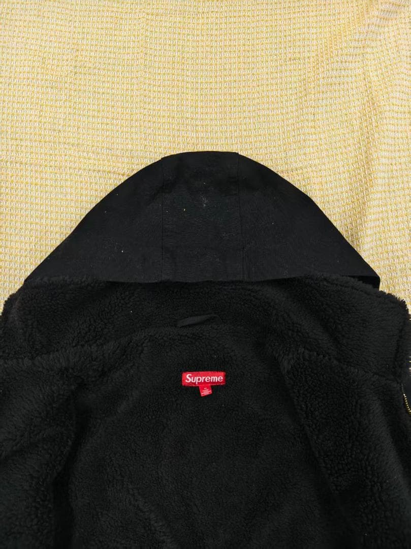 【24FW】Supreme Shearling Bomber Jacket