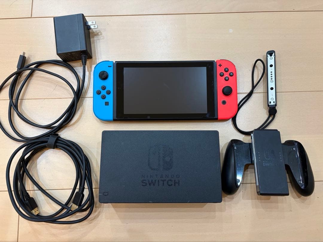 任天堂Switch 本体　ニンテンドースイッチ