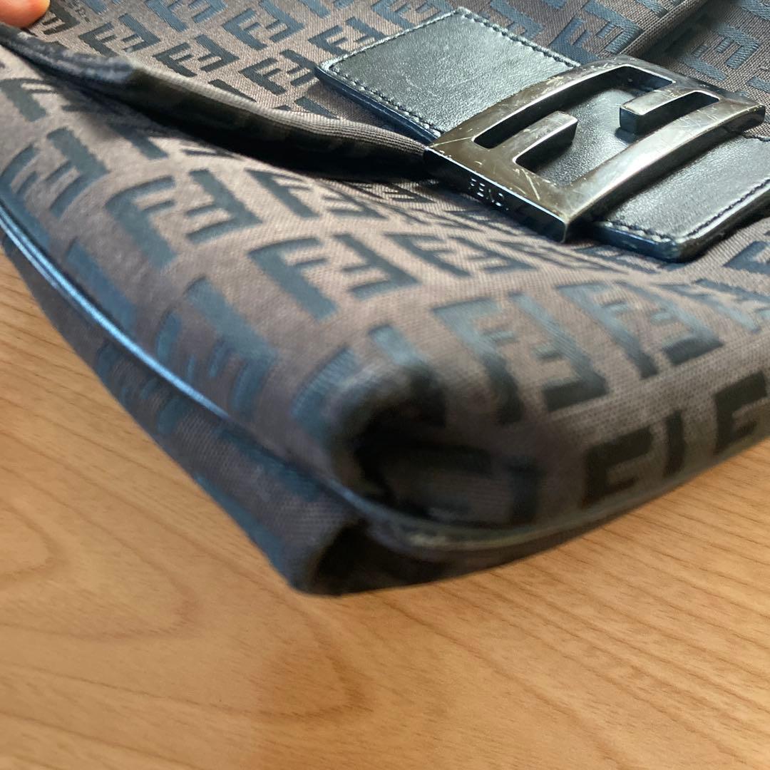 USED ★FENDI ズッカ柄 ショルダーバッグ ナイロンキャンバス