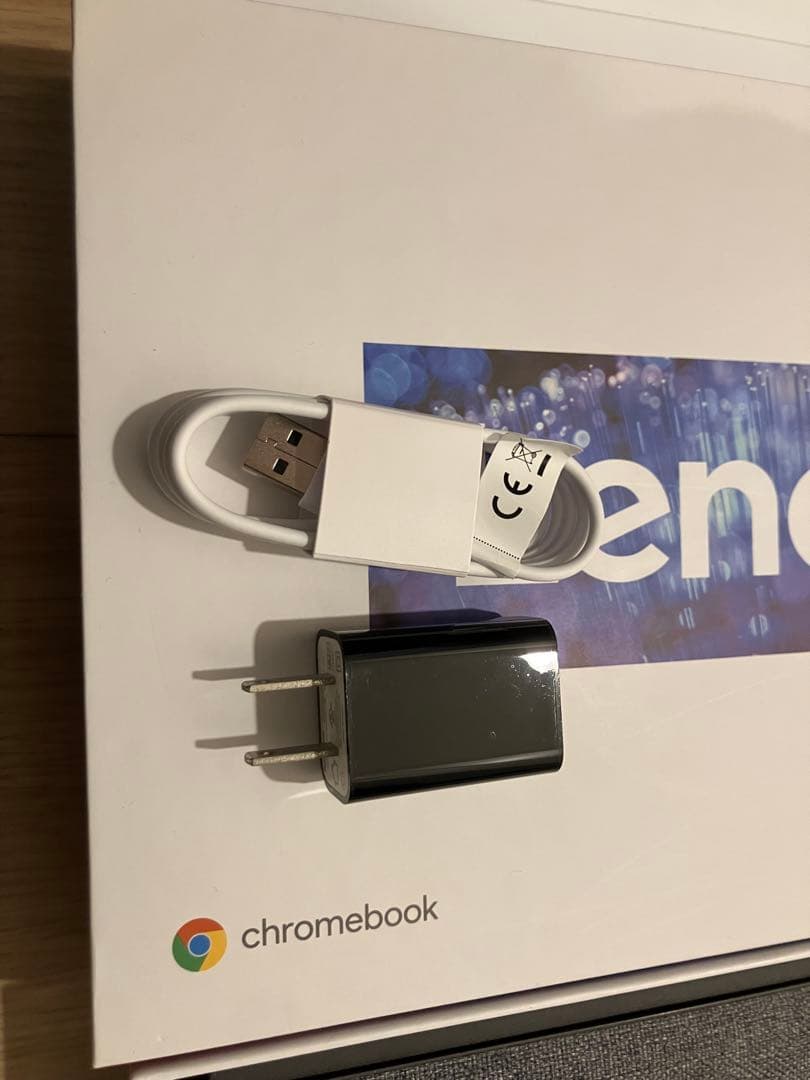 Lenovo Chromebook 本体 付属キーボード付き