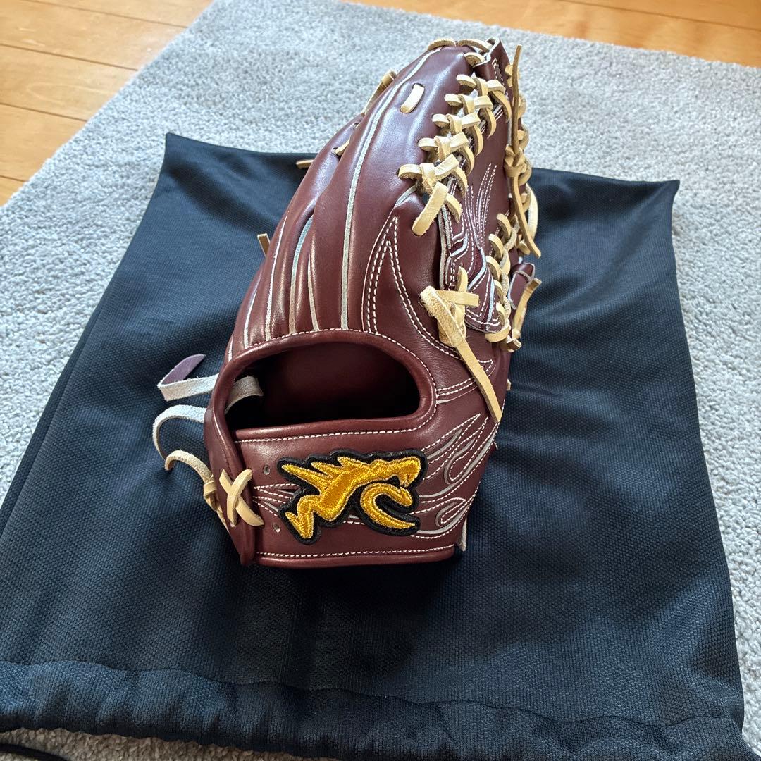 特価！早い者勝ち　ryu グローブ　701型