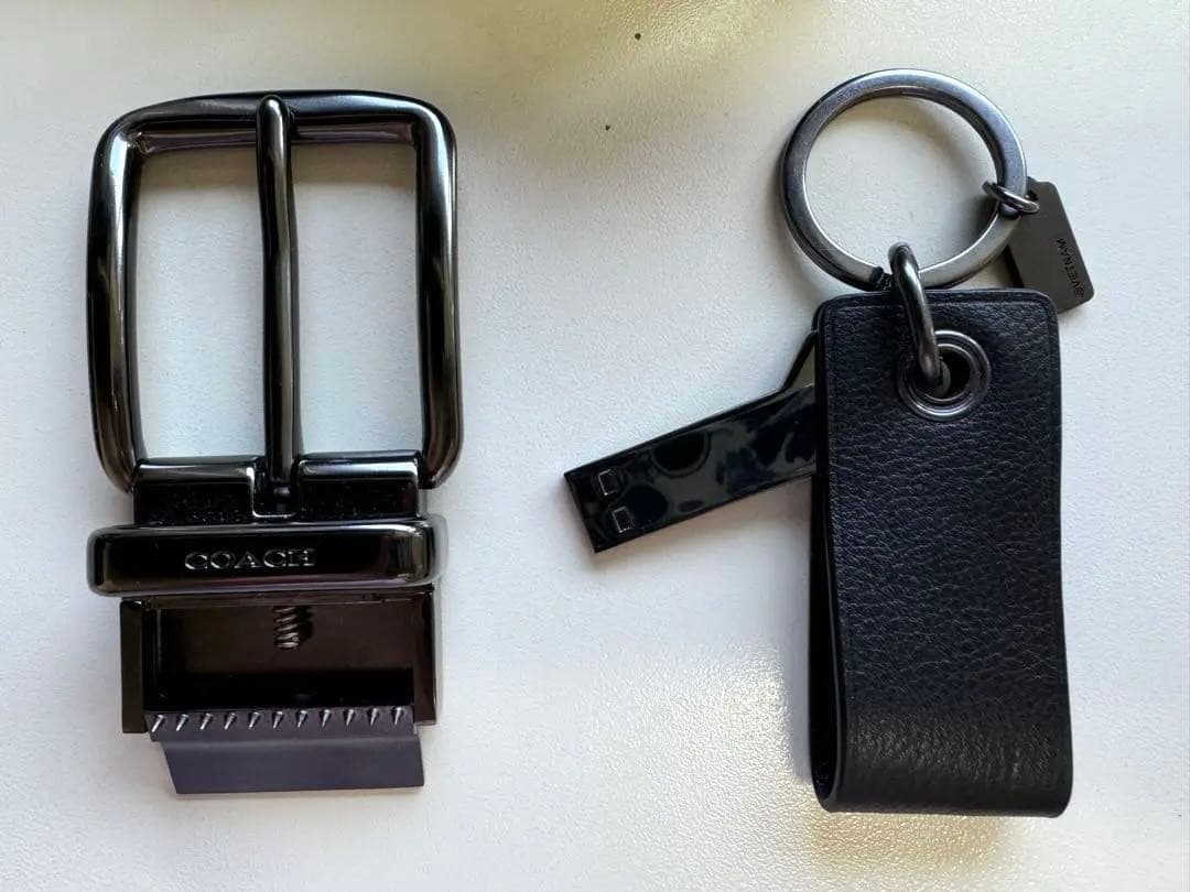 【新品・未使用】coachコーチ　リバーシブルメンズベルト