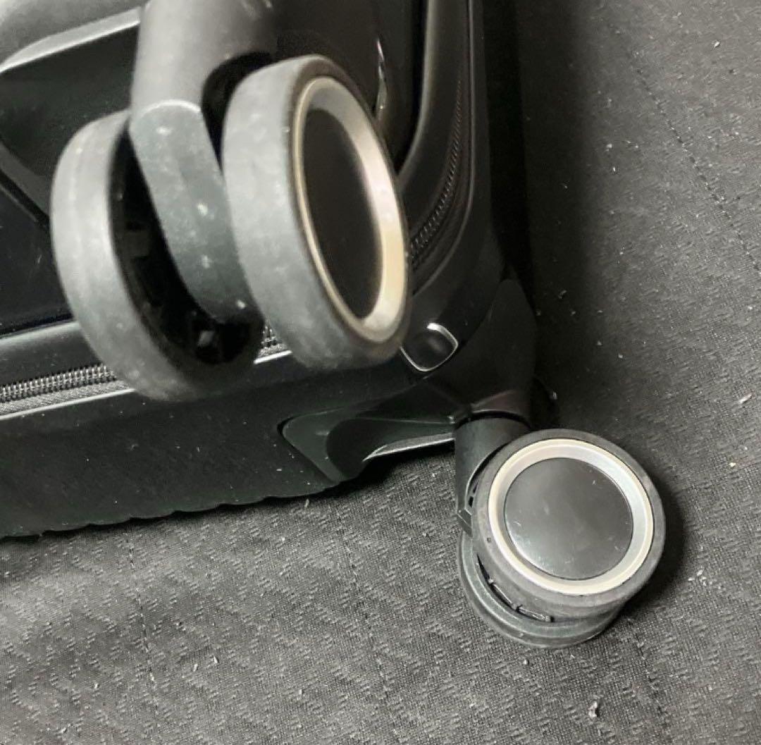 未使用✨メルセデス・ベンツ　キャリーケース　軽量　機内持込み可　非売品　ロゴ