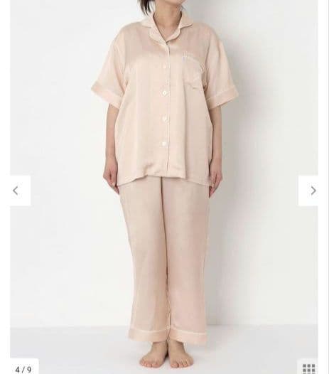 新品タグ付き ワコール 睡眠科学 ルームウェア パジャマ サテン M 高級