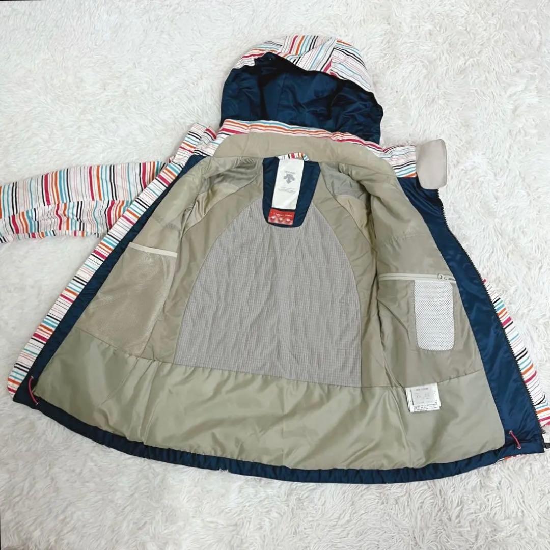 美品 DESCENTE レディース スノーウェア 上下 L スノボ スキー