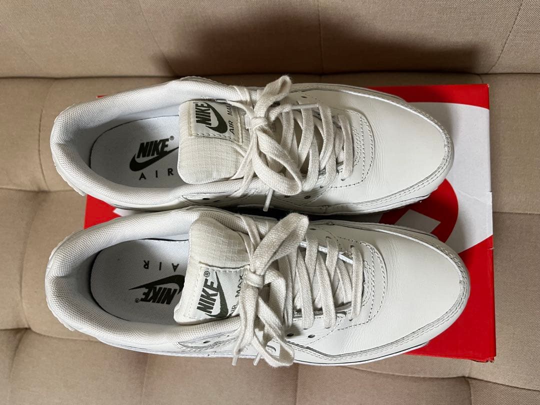ナイキ　エアマックス　90 白スニーカー