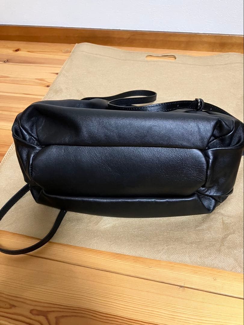 ear PAPILLONNER コロンボストンバック本革