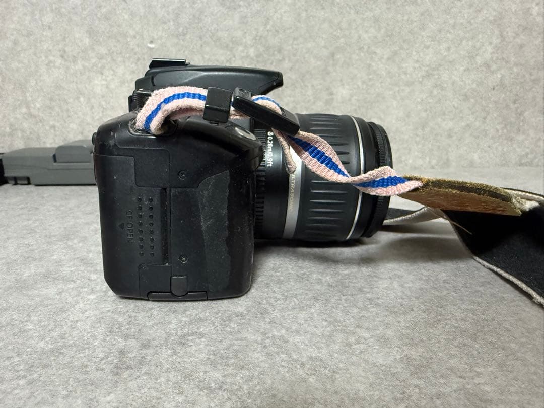 デジタル一眼レフカメラ キャノン EOSKiss デジタルN ダブルズームキット