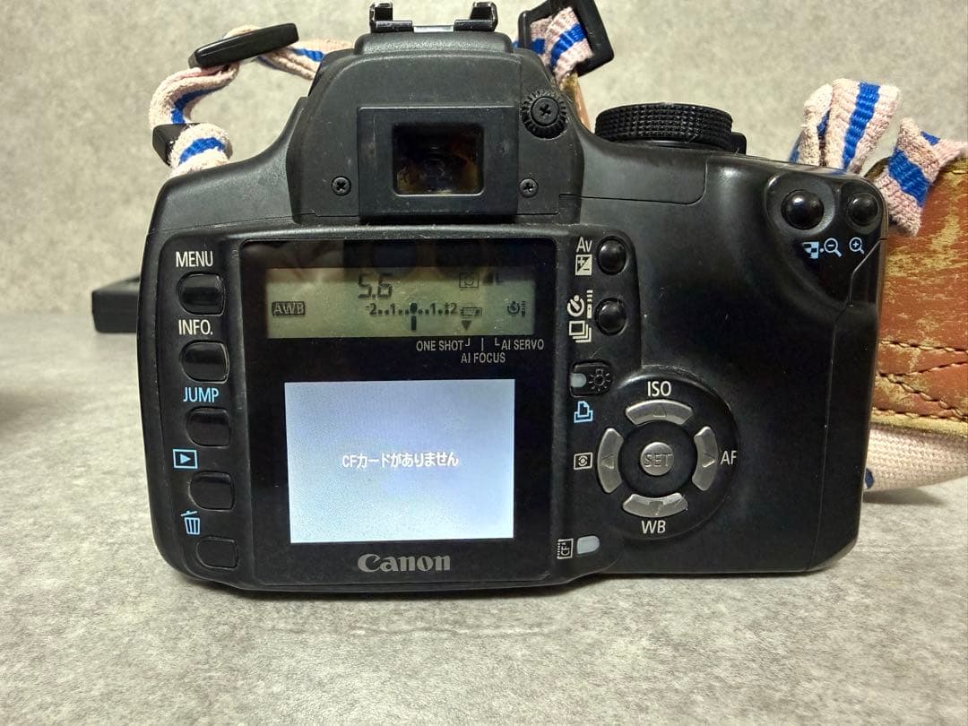 デジタル一眼レフカメラ キャノン EOSKiss デジタルN ダブルズームキット