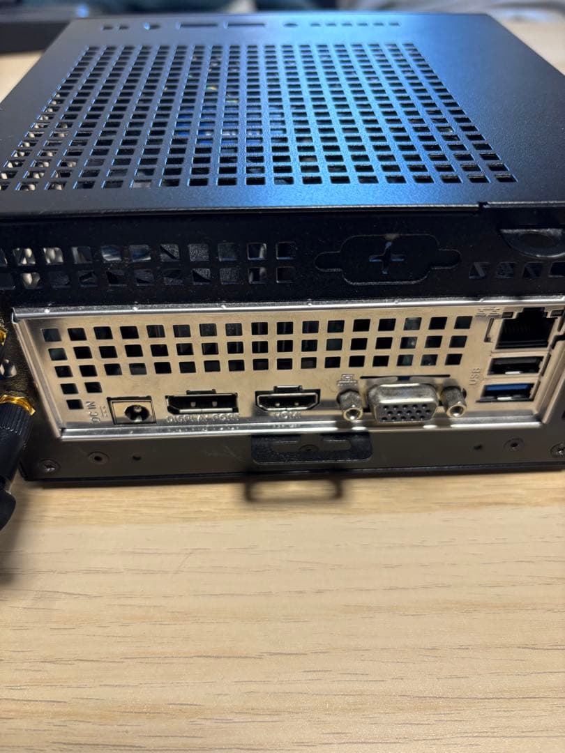 ミニPC core i7 6700 deskmini h110