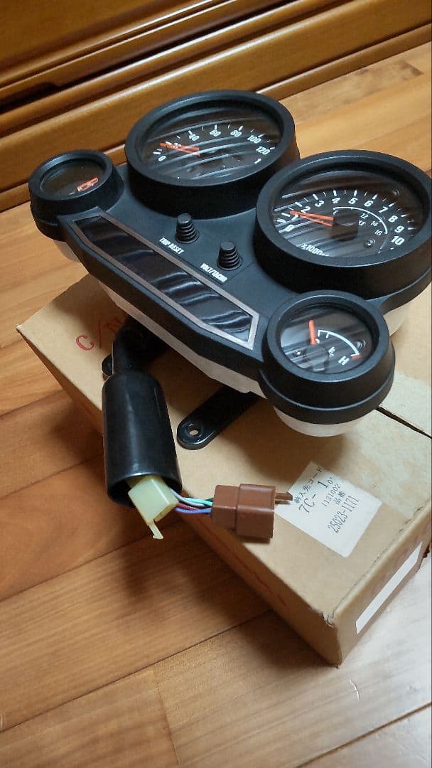 GPZ900R A12国内仕様　スピードメーター