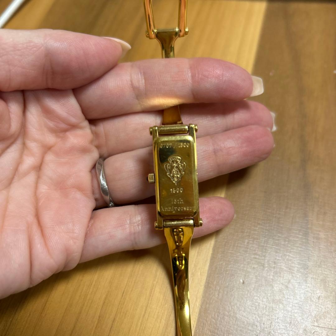 GUCCI レディースウォッチ ゴールド/ブラック