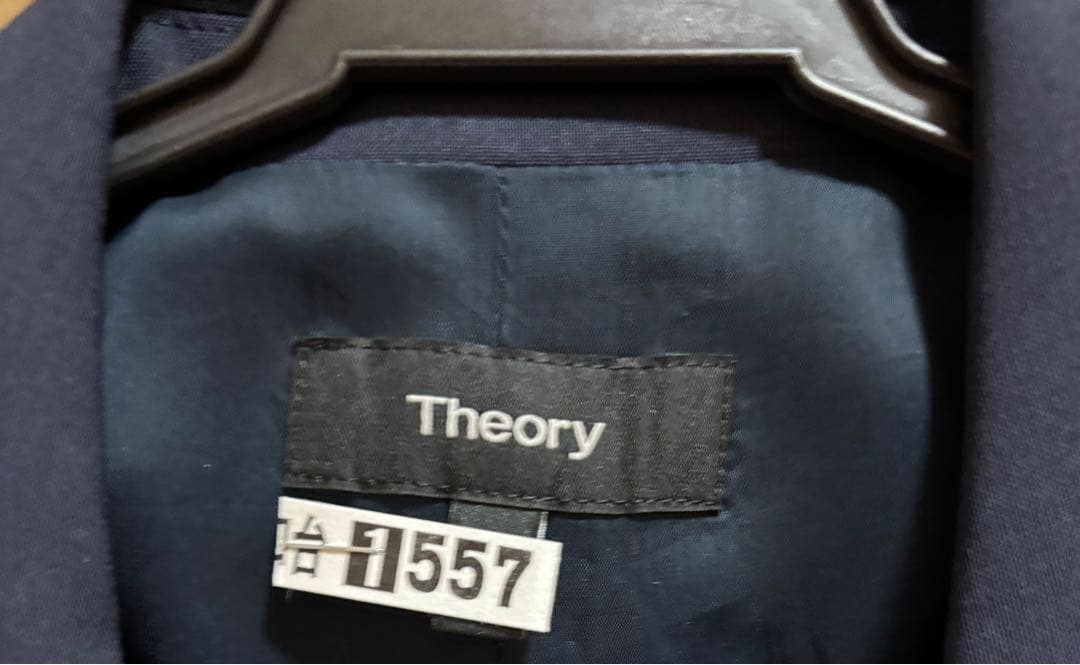 【美品】Theory セオリー　レディースパンツスーツセット　ネイビー　サイズ4