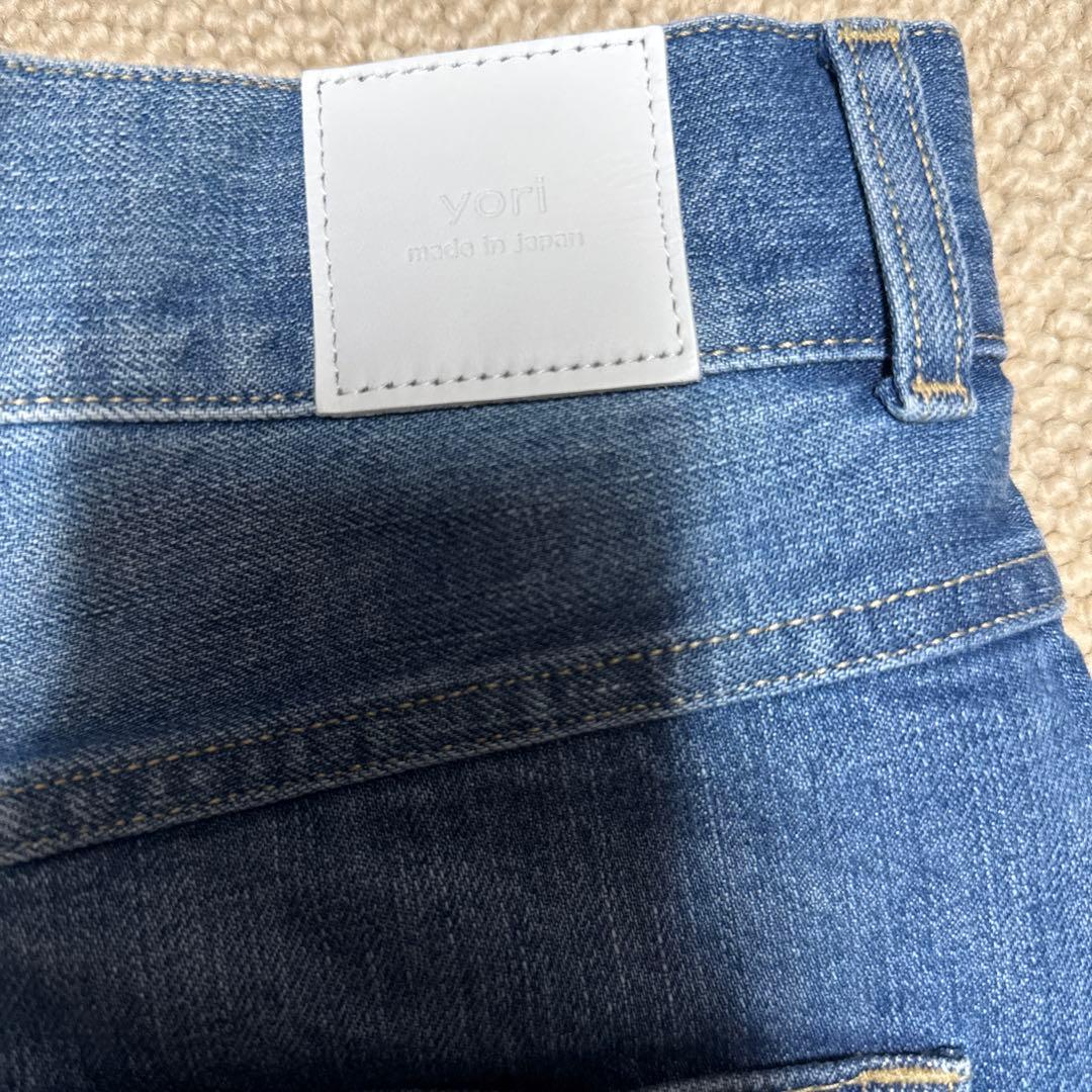 yori Audreyテーパードデニム36