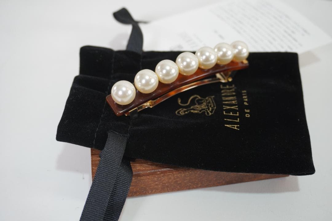 〇●ALEXANDRE DE PARI●〇アレクサンド　バレッタ　　パール装飾
