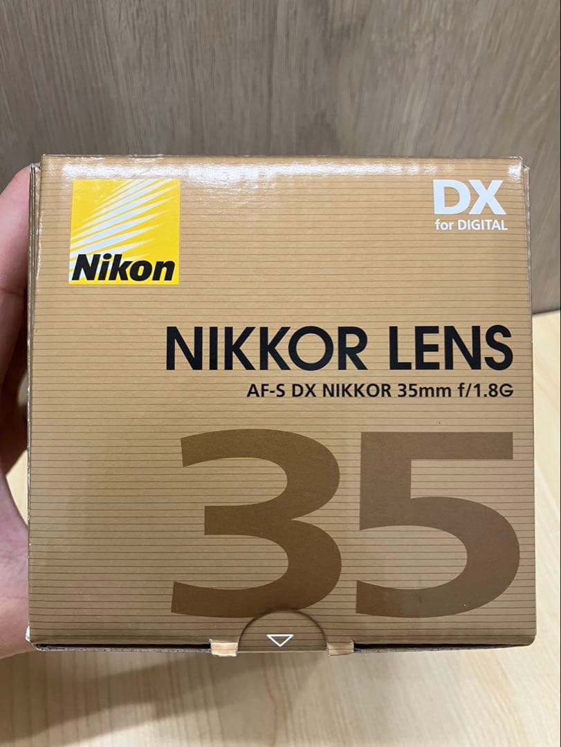 Nikon AF-S DX NIKKOR 35mm f/1.8G 箱 説明書付