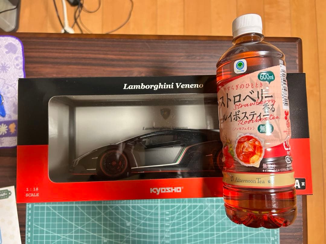 【新品未開封】京商　1/18 ランボルギーニ ヴェネーノ　A賞